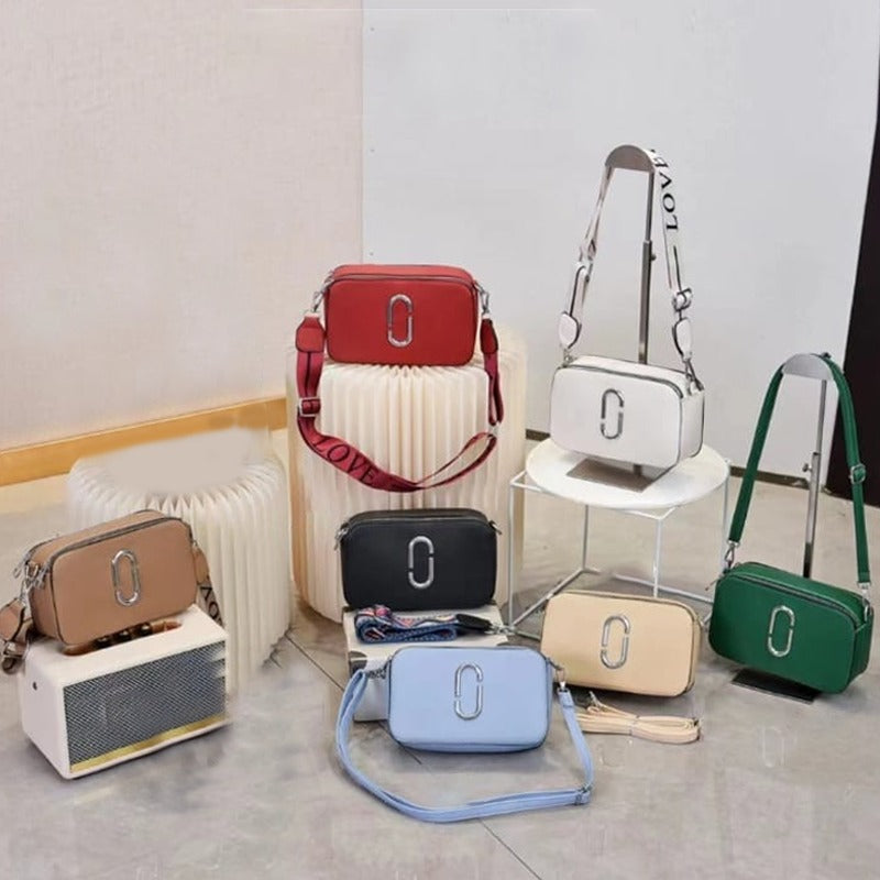 Trendy Women's Crossbody Snapshot Bag ā Cute PU Leather Camera Purse, Fashionable Small Crossbody Bags, Chic Snapshot Style Handbags with Wide Strap, Mini Crossbody Leather Bag for Women