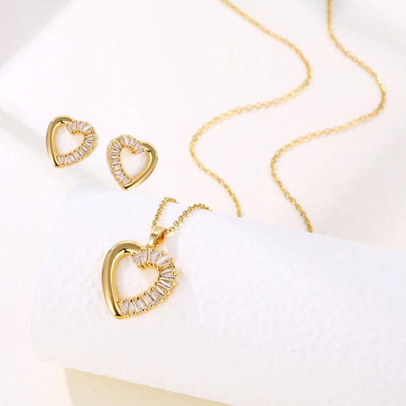 18K Gold Plated Earrings and Heart Necklace Set โ Elegant Jewelry Gift Set for Women