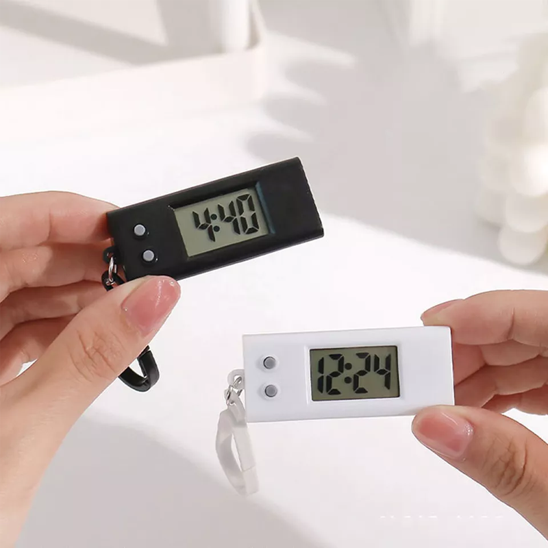 Keychain Portable Pocket-Sized Digital Clock – Accurate Time Display Keyring Clock for Everyday Convenience