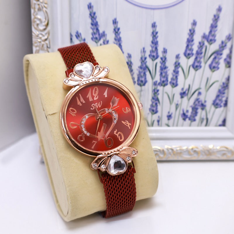 Girl's New Luxurious Love Dial Analog Wrist Watch with Magnet Strap: Elegance and Style in One!