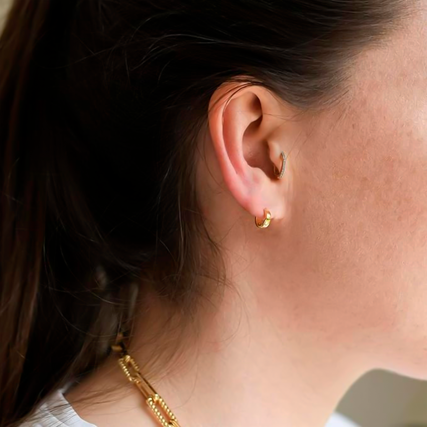 Elegant 18K Gold Plated Earrings – 10 Grams of Timeless Luxury