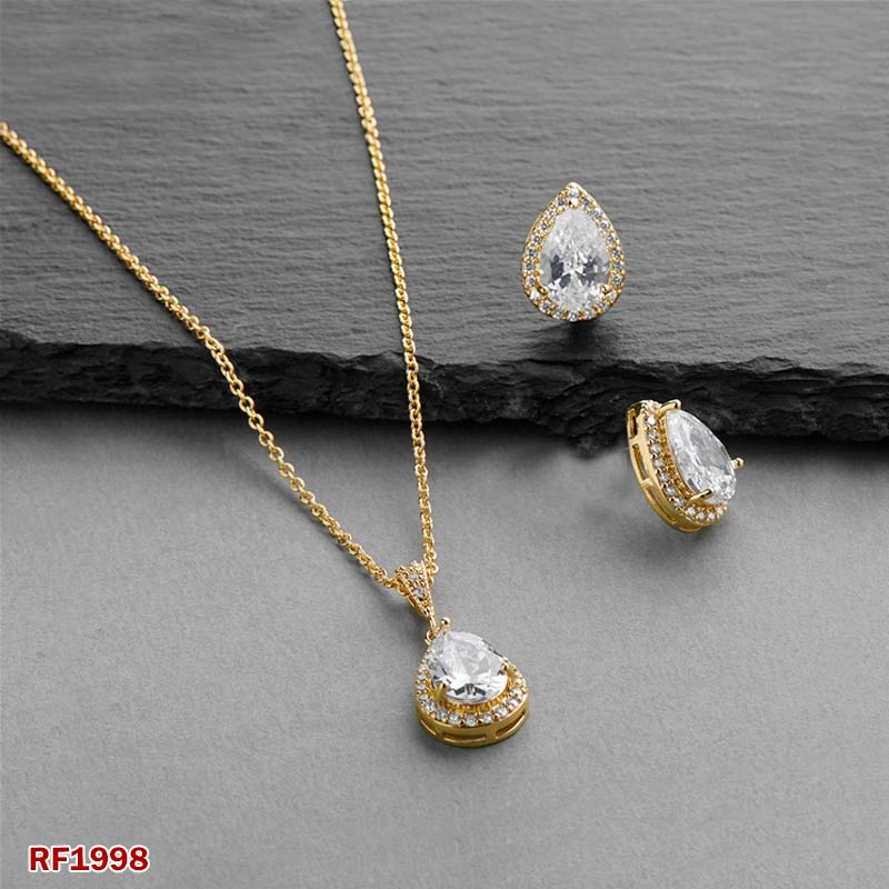 18K Gold Plated Stone Pendant Necklace and Earrings Set – Elegant Jewelry for Women